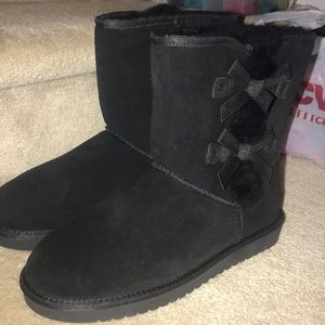 black ugh boots